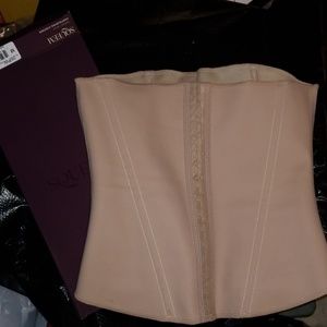 Squeem "Perfect Waist" Contouring Cincher